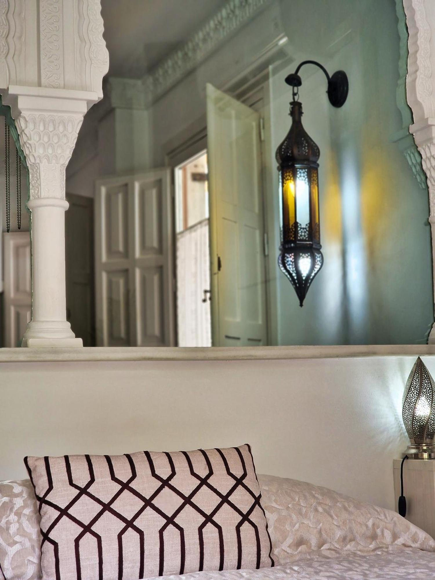 The Nasrid Palace From Your Bed ! Granada Exterior foto